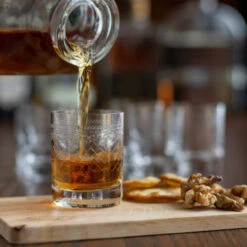 Urban Bar Etched Crystal 1910 Retro Shot Glasses - 2 Oz - Set Of 6 -Bar Supplies ub600 2 urban bar etched crystal 1910 retro shot glasses 2 oz set of 6 06 86593.1590772698